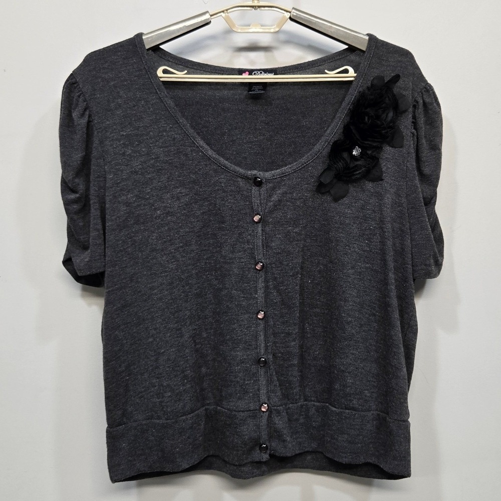 Love Delirious Shirt Top Plus Size 3X Gray‎ Puff Sleeve Floral Applique Coquette